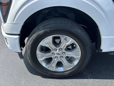 Used 2024 Ford F150 Platinum AWD/4WD image 18