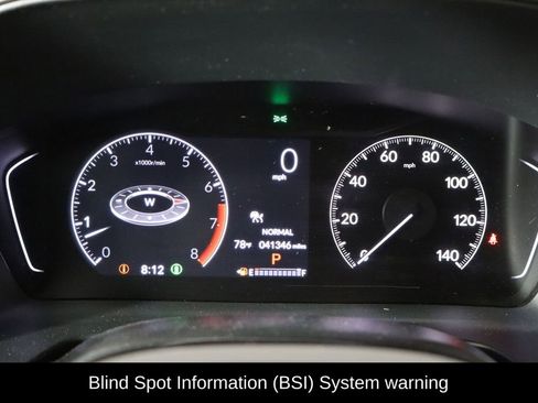 Used 2024 Honda Pilot TrailSport image 11