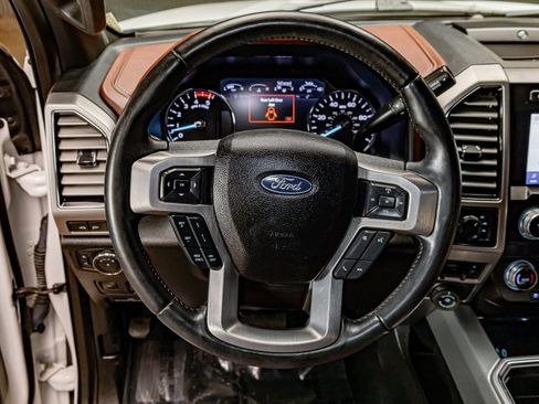 Used 2020 Ford F450 Platinum w/ FX4 Off-Road Package image 15