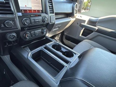 Used 2017 Ford F150 XLT w/ Equipment Group 302A Luxury AWD/4WD image 14