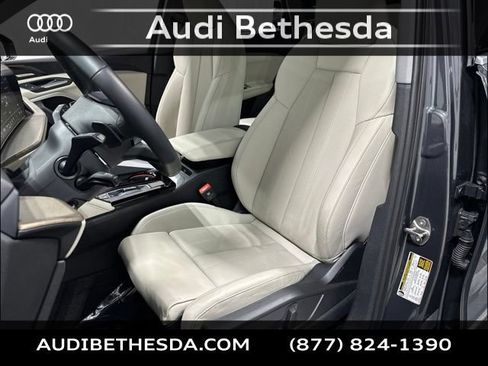 Certified 2025 Audi Q5 Prestige AWD/4WD image 29