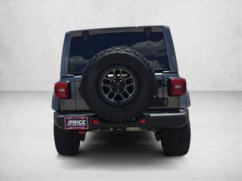 Used 2022 Jeep Wrangler Unlimited Rubicon w/ Xtreme Recon 35" Tire Package AWD/4WD image 7