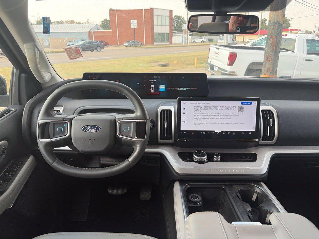 Used 2026 Ford Expedition Max Active AWD/4WD image 14