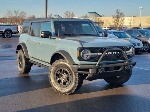 Certified 2021 Ford Bronco First Edition image 33