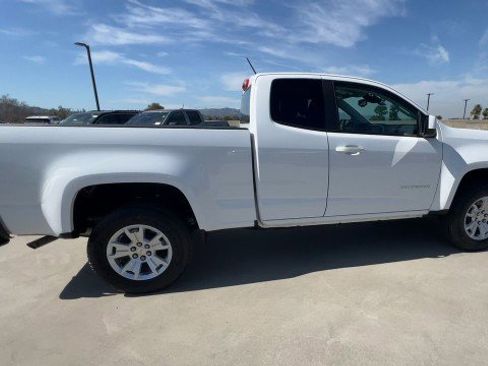 Used 2022 Chevrolet Colorado LT w/ Fleet Safety Package image 9