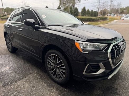 Used 2022 Audi Q3 2.0T Premium AWD/4WD image 5