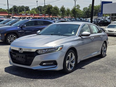 Used 2020 Honda Accord EX-L image 11