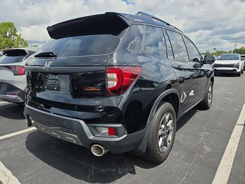 Used 2023 Honda Passport TrailSport image 15