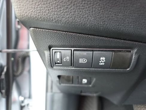 Certified 2024 Toyota Corolla Cross SE w/ Moonroof Package image 15