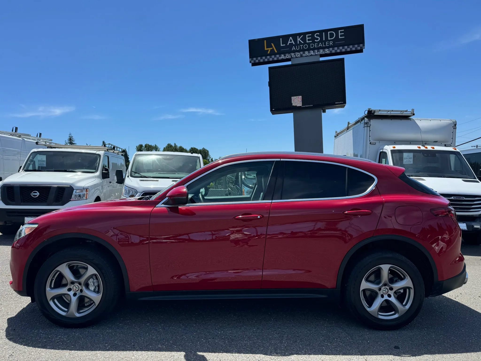 Used 2019 Alfa Romeo Stelvio RWD image 8