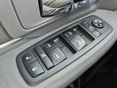 Used 2019 RAM 1500 Big Horn AWD/4WD image 42