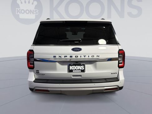 Used 2023 Ford Expedition Max Limited AWD/4WD image 5