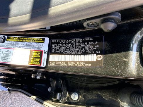 Used 2023 Lexus ES 350 350 w/ Accessory Package (Z2) image 14