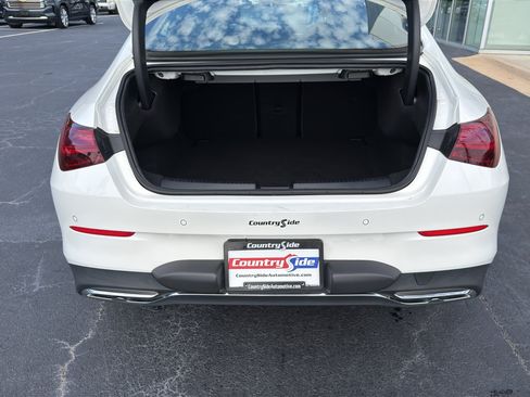 Used 2025 Mercedes-Benz CLA 250 4MATIC image 9