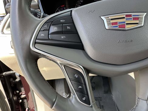 Used 2018 Cadillac XT5 Premium Luxury FWD image 15