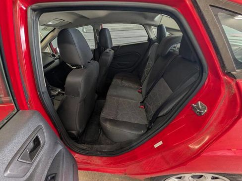 Used 2012 Ford Fiesta SE w/ Super Fuel Economy Pkg FWD image 23
