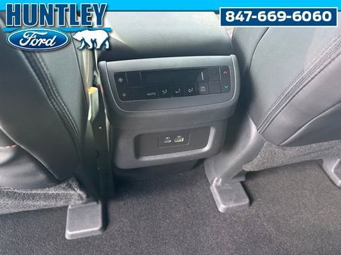 Used 2025 Nissan Pathfinder Rock Creek AWD/4WD image 17