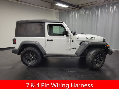 Used 2021 Jeep Wrangler Sport AWD/4WD image 9