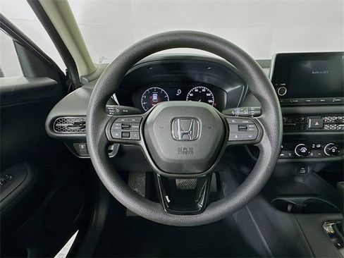 Certified 2025 Honda HR-V LX image 19
