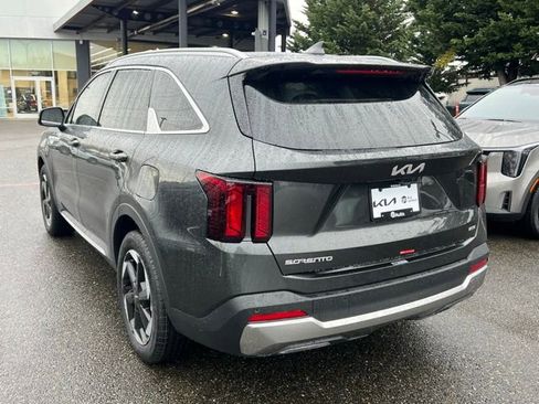 Used 2025 Kia Sorento EX AWD/4WD image 9