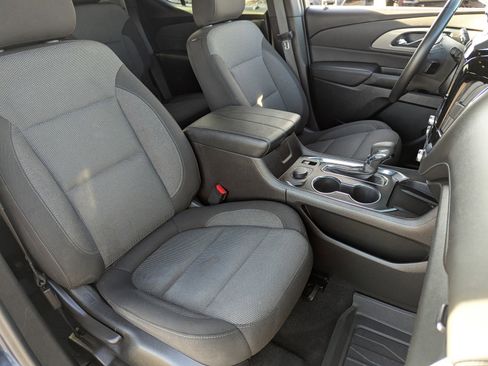 Certified 2023 Chevrolet Traverse LT image 12