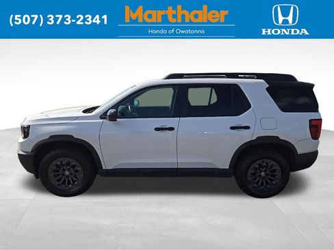 Used 2026 Honda Passport TrailSport image 2
