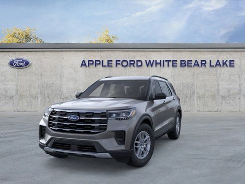 New 2026 Ford Explorer Active image 2