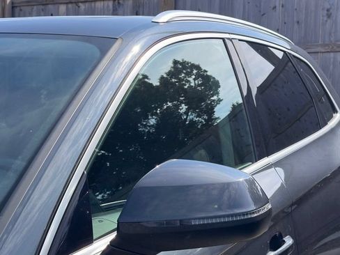 Used 2019 Audi Q5 2.0T Premium Plus w/ Premium Plus Package AWD/4WD image 10