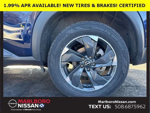 Certified 2024 Nissan Rogue SV image 11