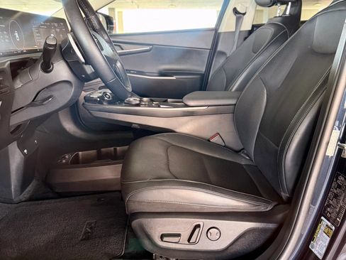 Used 2022 Kia EV6 Wind AWD/4WD image 11
