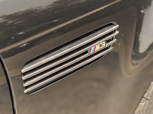 Used 2005 BMW M3 Convertible RWD image 16