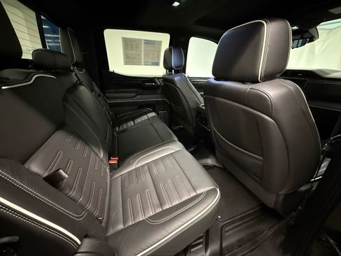 Used 2023 GMC Sierra 1500 AT4X AWD/4WD image 6