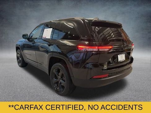 Used 2024 Jeep Grand Cherokee Limited w/ Black Appearance Package image 6