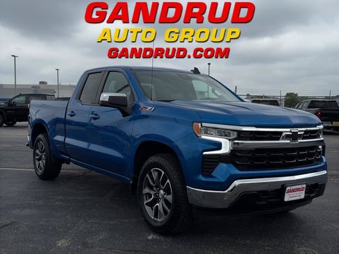 Certified 2023 Chevrolet Silverado 1500 LT AWD/4WD image 1