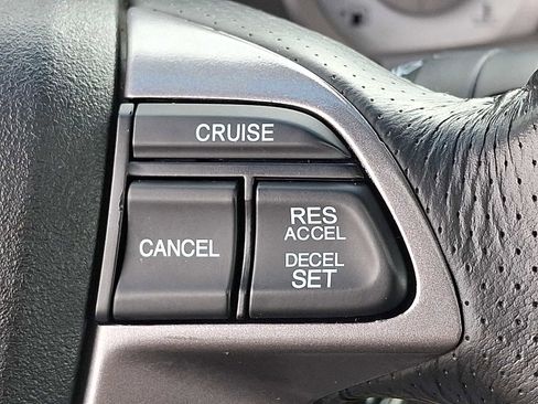 Used 2012 Honda Pilot EX-L image 24