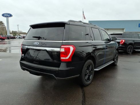 Used 2020 Ford Expedition XLT w/ Equipment Group 202A image 6