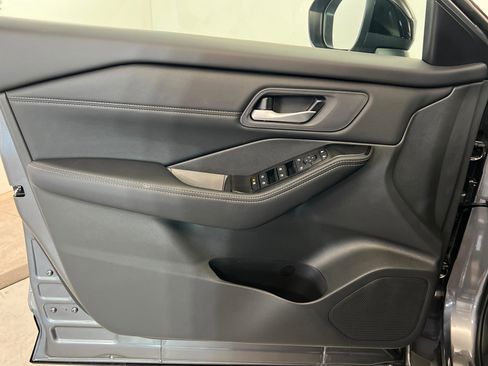 New 2026 Nissan Rogue SV image 14