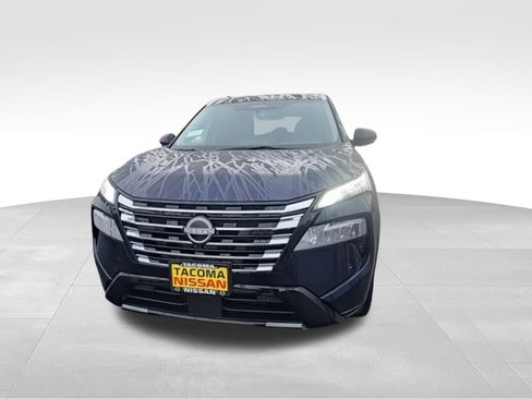 New 2026 Nissan Rogue Platinum image 3