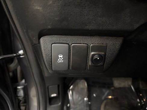 Used 2013 Honda Fit Sport image 16