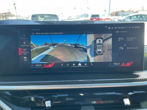 Used 2025 BMW X6 M60i image 27