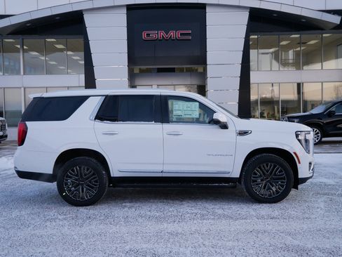 New 2026 GMC Yukon Elevation w/ Elevation Premium Package image 2