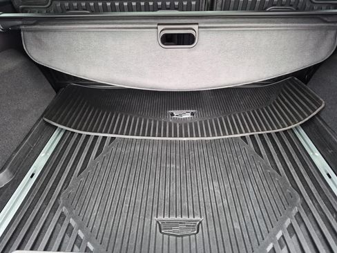 Used 2024 Cadillac XT5 Premium Luxury w/ LPO, Floor Liner Package AWD/4WD image 35