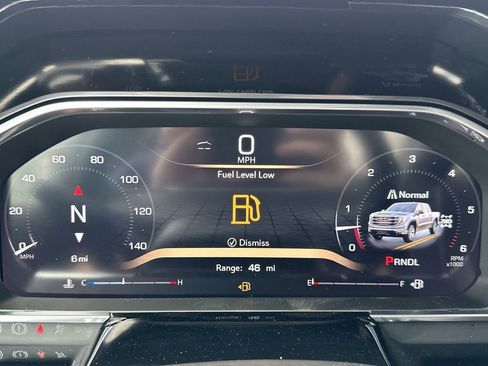 New 2026 GMC Sierra 1500 SLE w/ Preferred Package image 33