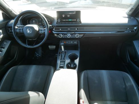 Used 2023 Honda Civic Sport image 10