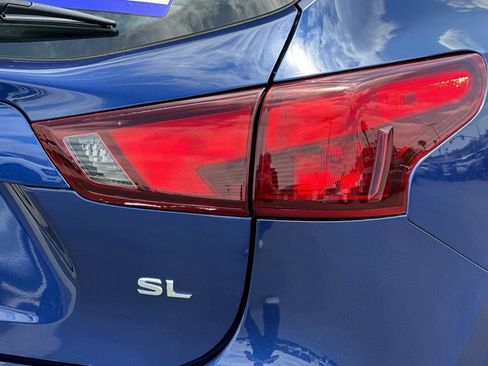 Used 2017 Nissan Rogue Sport SL FWD image 27
