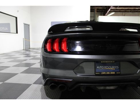 Used 2019 Ford Mustang GT Premium image 6
