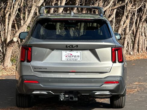 New 2026 Kia Sorento SX Prestige image 4