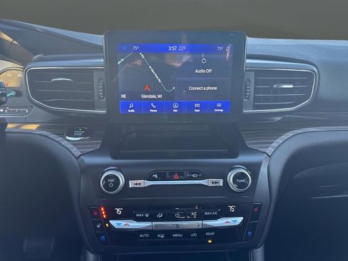 Used 2020 Ford Explorer Limited image 9