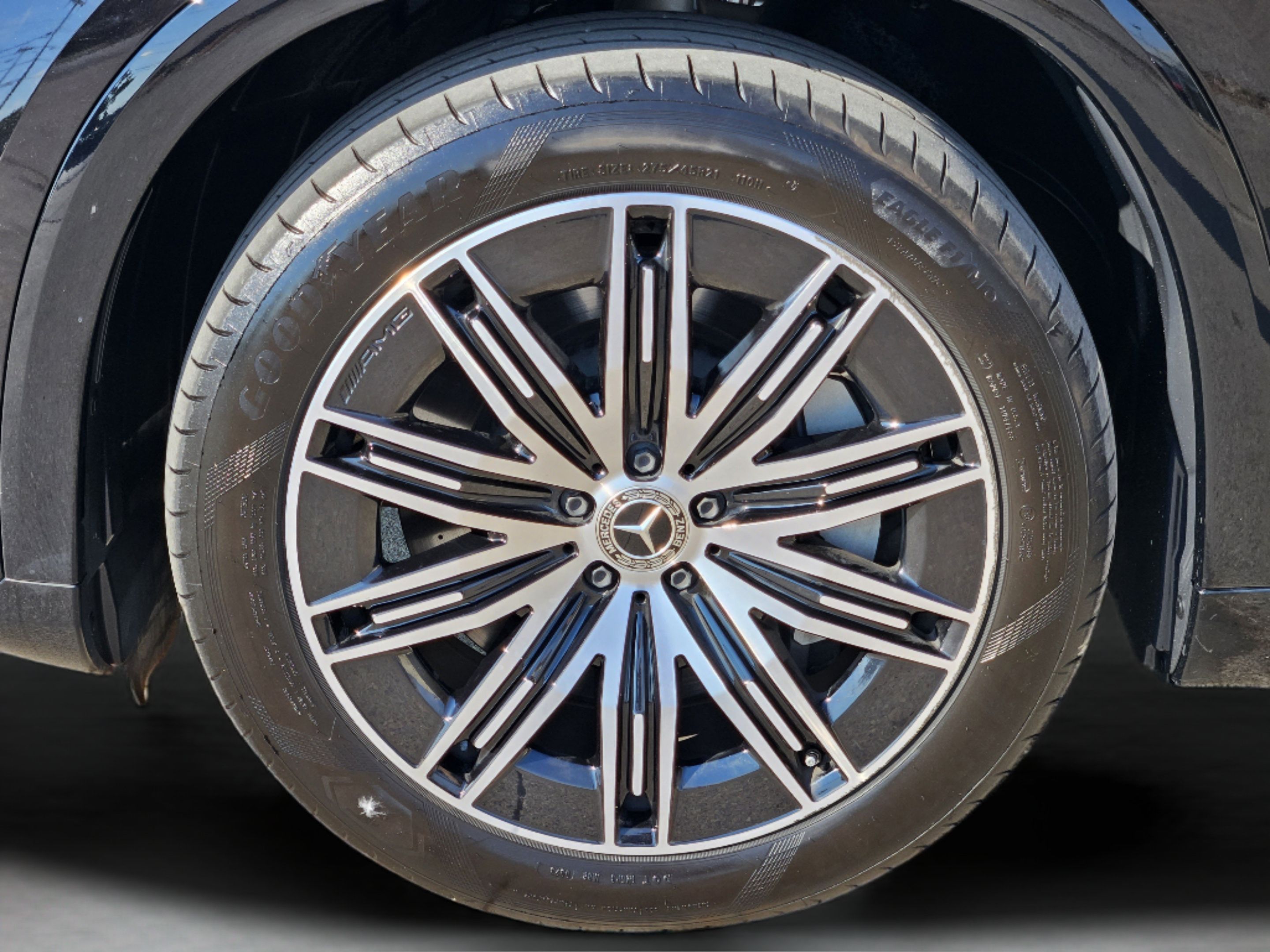 Certified 2023 Mercedes-Benz EQS 580 4MATIC SUV image 31