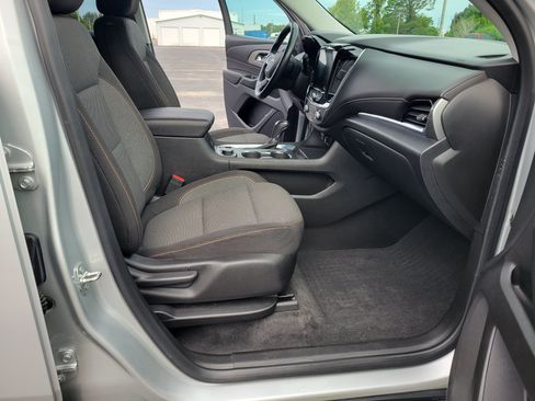 Certified 2019 Chevrolet Traverse LT FWD image 29